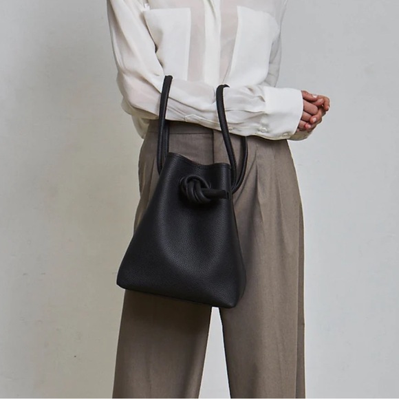 VASIC bag only worn once - Picture 6 of 6